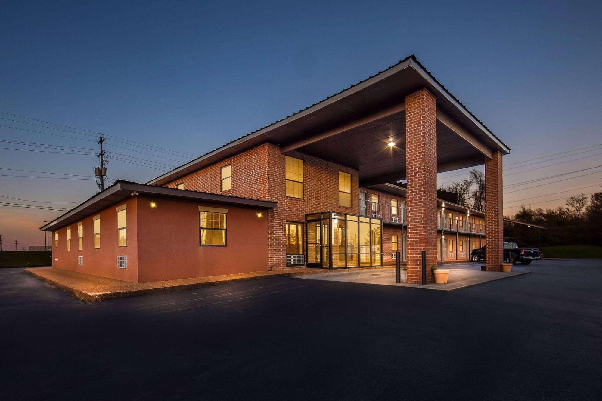 Days Inn By Wyndham Brownsville Exteriör bild