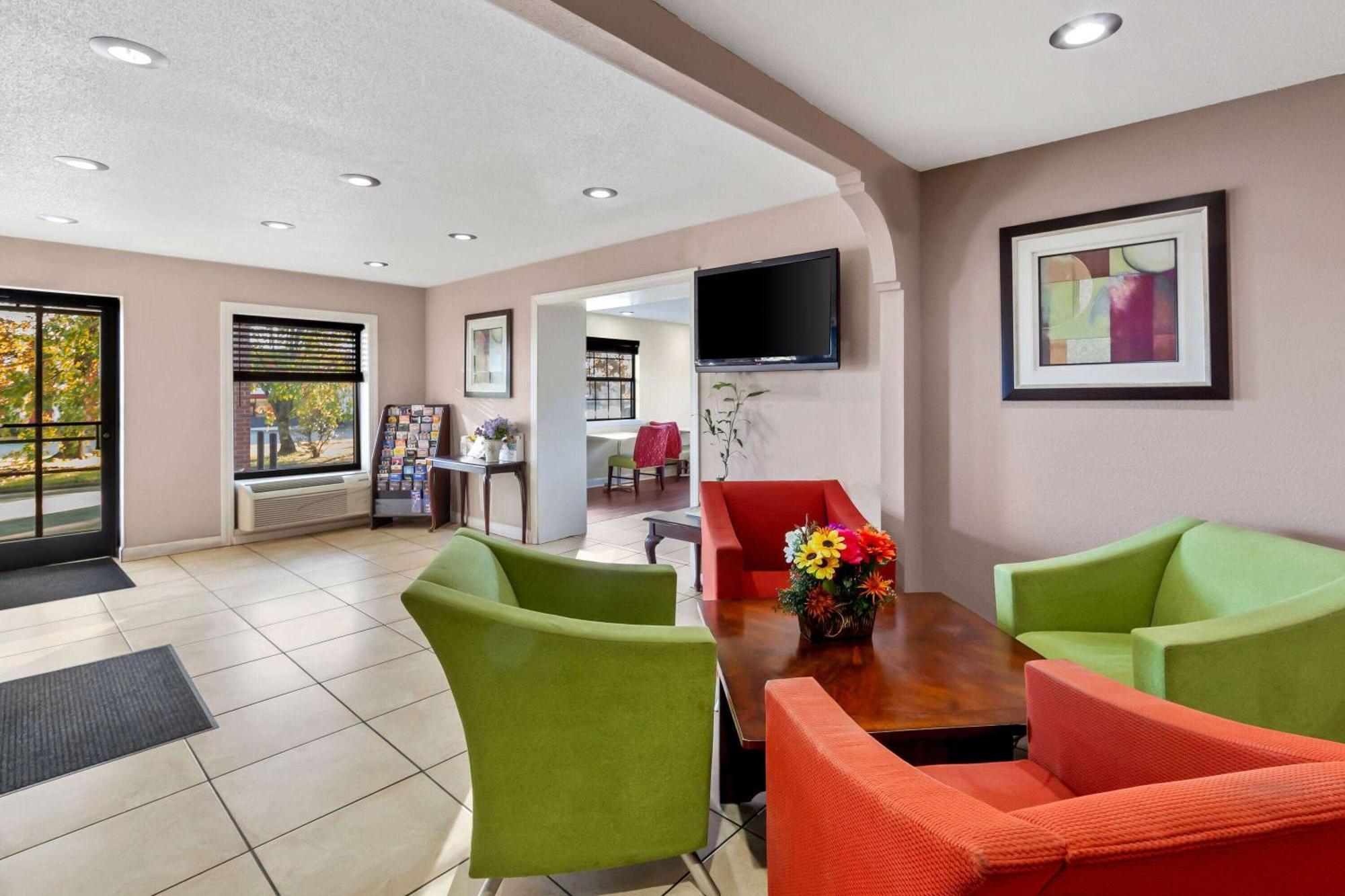 Days Inn By Wyndham Brownsville Exteriör bild